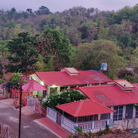 Jenjon Best Retreat Chalets At Sparsh Karjat Resort With Optional Swimming Pool Εξωτερικό φωτογραφία